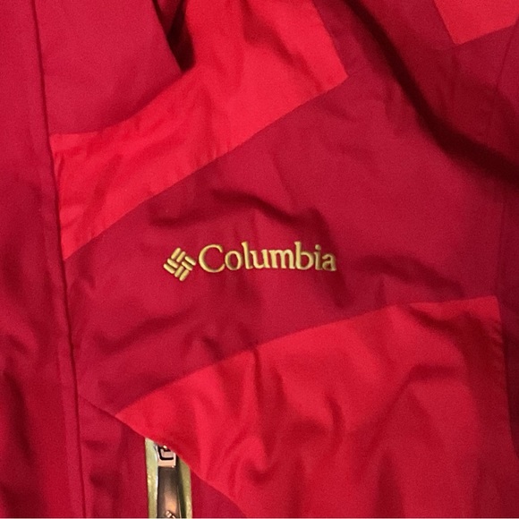 Columbia winter coat with Omni Heat core - Picture 3 of 5